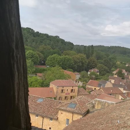 مبيت وإفطار Cadouin Les Songes De L'Abbaye المظهر الخارجي الصورة