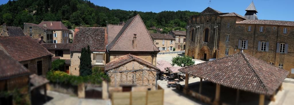 مبيت وإفطار Cadouin Les Songes De L'Abbaye المظهر الخارجي الصورة